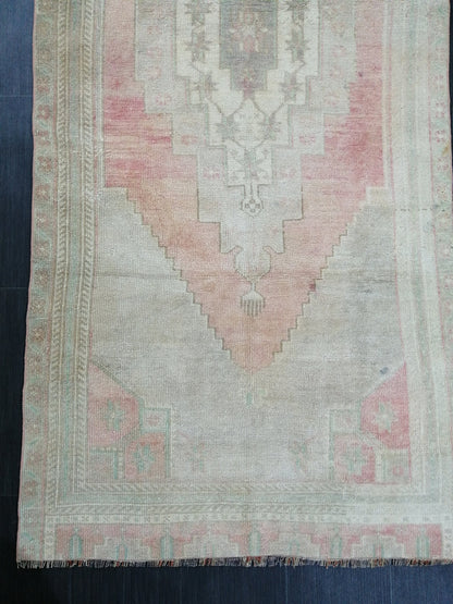Muted Oushak Runner Rug Turkish Runner Rug Vintage Runner Rug Hallway Runner Rug Kitchen Runner Rug Wool Runner Rug Muted Wool Rug