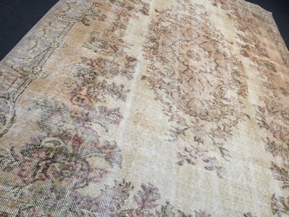 9 x 5.6 muted Rug, Faded Rug,Vintage Big Area Rug,Antique Rug,Oushak antique Rug,Hand woven Rug, 6 by 9 Muted Rug,Ethnic Rug,Kitchen Rug