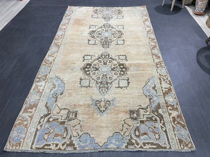 Turkish Rug, Muted Handknotted 4.5 x 8.3 Rug, Handmade Rug, Persian Rug, Vintage Wool Rug, Turkish Kitchen Rug