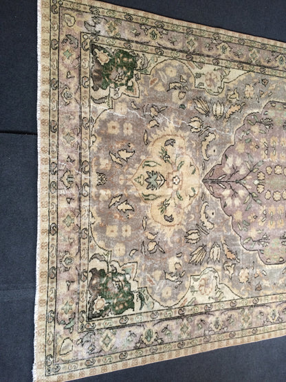 6 x 9.5 Vintage Rug, Vintage Turkish Rug, Living Room Turkish Rug, Oushak Rug, Oriental Rug