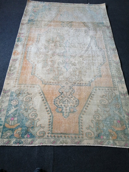 6.9 x 4 VINTAGE Rugs, Hand Made Rug, Oushak Rug, Rustic Rug, Bohemian Rug, Rug Runner, Turkish Rug, Farmhouse Rug, Vintage Rug, Wool rug