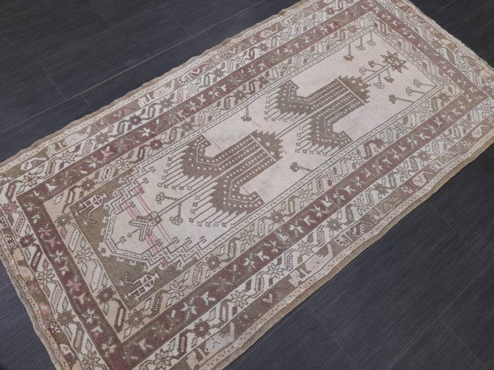 Muted Vintage Rug Muted Turkish 3 x 5.6 Rug Oushak Rug, Rustic Rug, Muted Rug, Vintage Turkish Rug, Farmhouse Rug, Vintage Rug, Wool rug