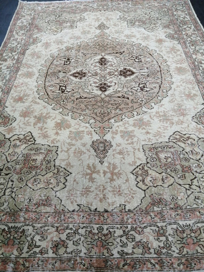 Muted Vintage Rug 6.9 x 9.8 Oushak Rug Vintage Wool Oushak Rug Hand Made Rugs Vintage Turkish Rug