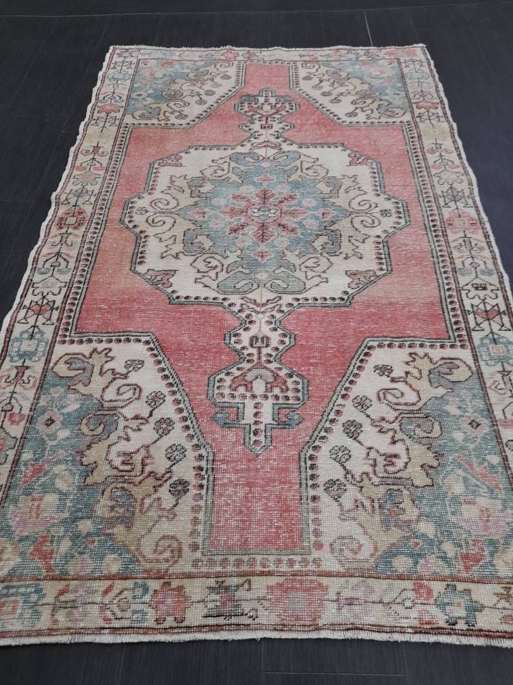 Hand Knotted Rug  4.4 x 7.3 Vintage Rug Red Turkish Rug, Farmhouse Rug, Handmade Vintage Oriental Rug, Wool Hand Knotted rug