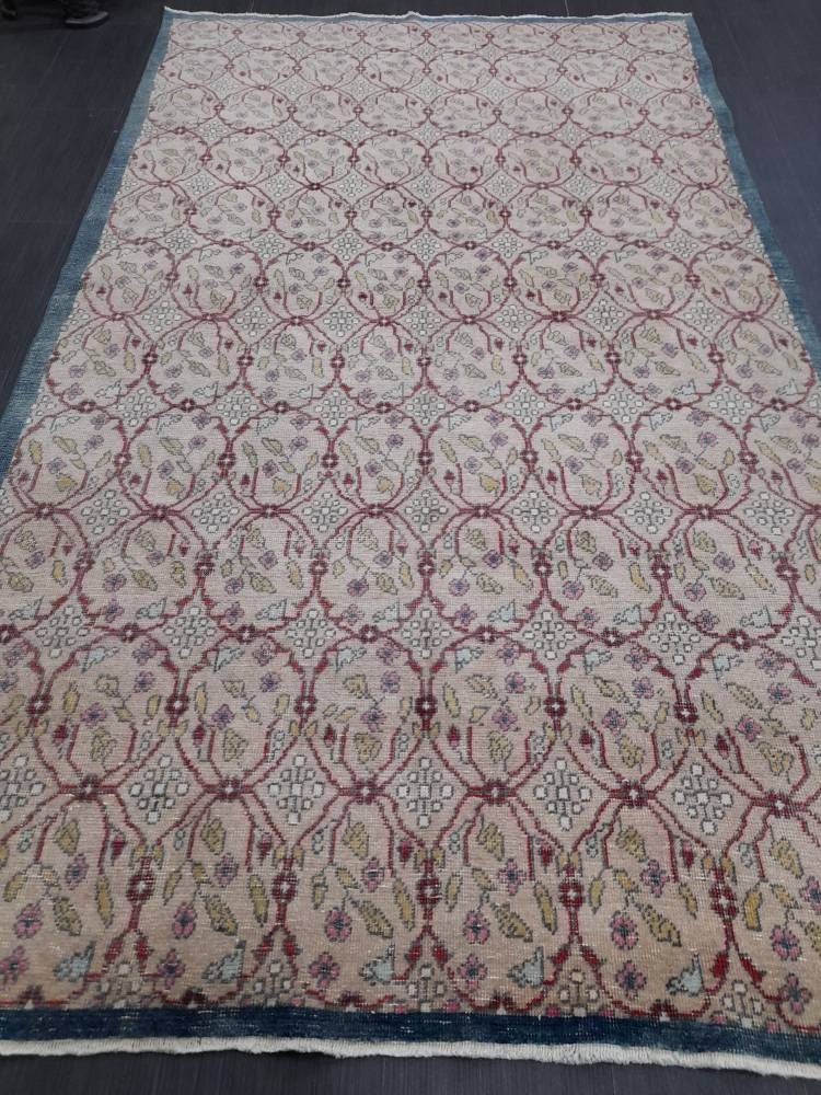 Hand Made Vintage Rug, Rustic Rug 5 x 8.7 Vintage Turkish Rug, Farmhouse Rug, Vintage Oriental Rug, Wool Hand Knotted rug Oushak rug
