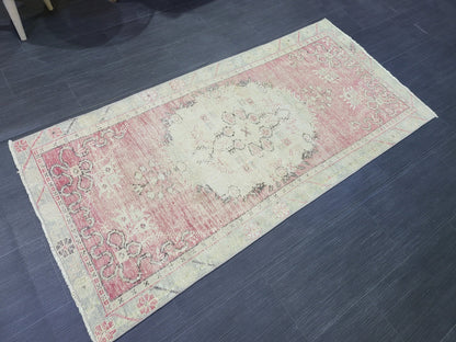 Distressed Wool Handmade Rug Vintage Oushak Rug, 2.8 x 5.9 Oriental Rug, Rug Vintage Turkish Rug, Farmhouse Rug Vintage Rug Living room Rug