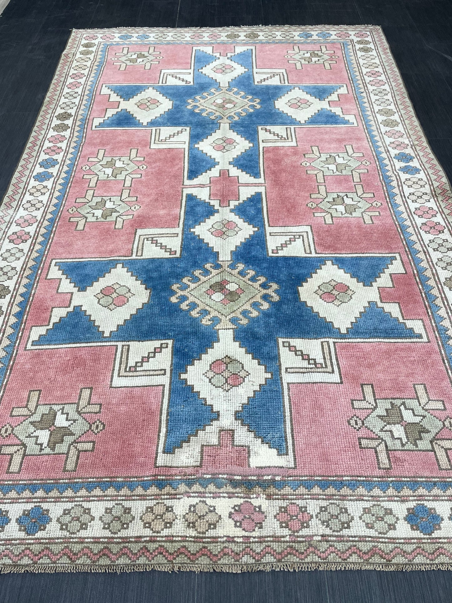 Vintage Blue and Pink Rug 5x8 Vintage Persian Rug Muted Vintage Rug Wool Muted Oushak Rug Hand Made Rugs Vintage Turkish Rug