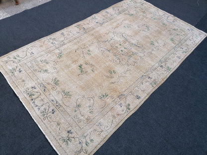 Oushak turkish rug, vintage rug,kitchen rug 8'6x4'10