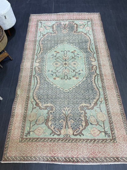 Persian RUG, Oushak 3.9 x 7 Rug, TURKISH Rug, Handknotted Rug, Oriental Rug, Vintage Rug, Handmade Rug, Antique Rug, woven rug.