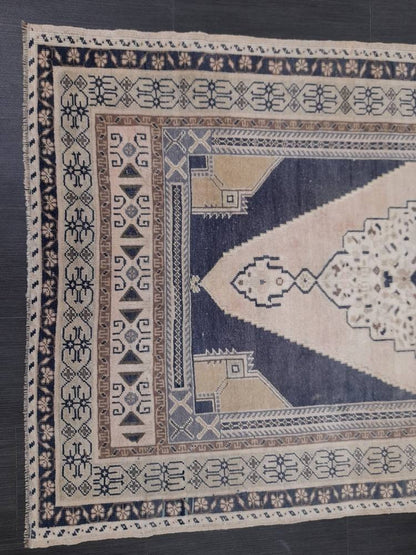 Vintage Hand Knotted Rug 3.9 x 7.4 Blue Oushak Rug Muted Rug, Vintage Turkish Rug, Oriental Rug, Vintage Rug,Soft Wool Navy Rug