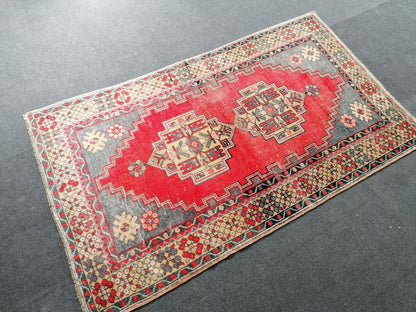 Vintage turkish rug,  oushak vintage rug ,kitchen rug, vintage anatolian rug 6'3x3'7 feet