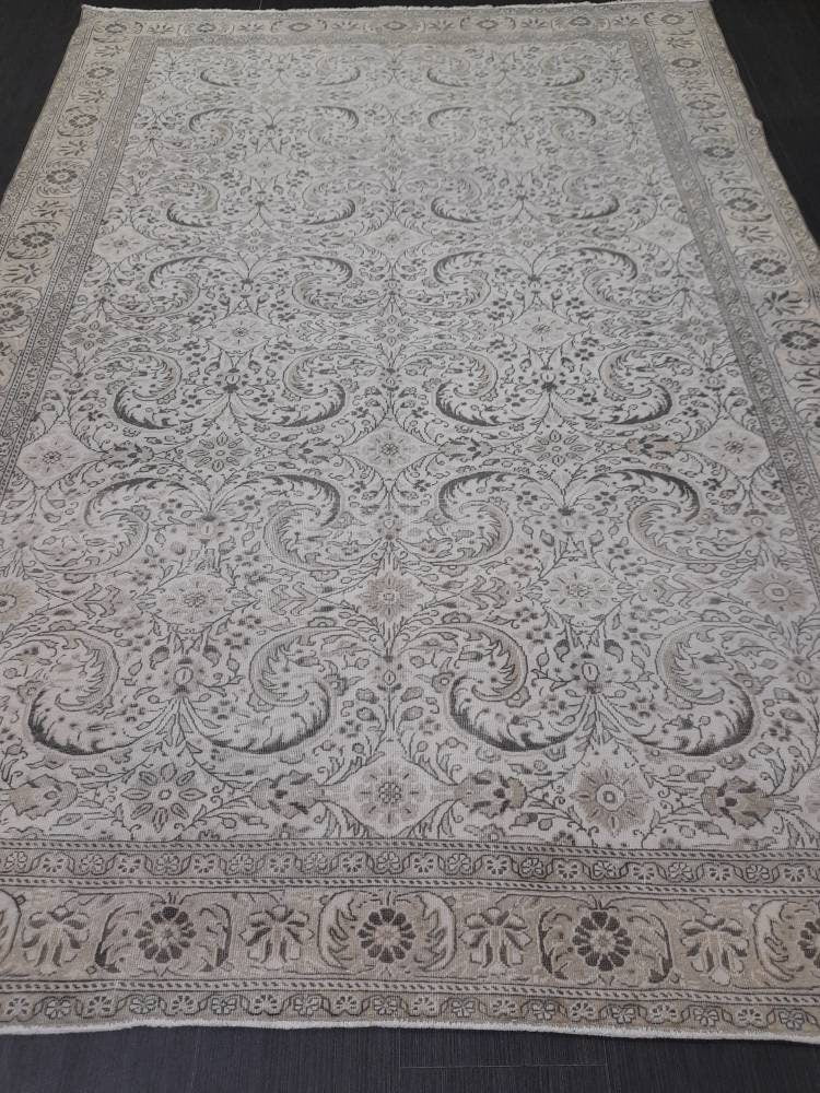 MUTED TURKISH RUG 6.5 x 9.4  Neutral Oushak Rug Vintage Oushak Rug Vintage Rug Wool Hand Made Rug Neutral Persian Rug Vintage Oriental Rug