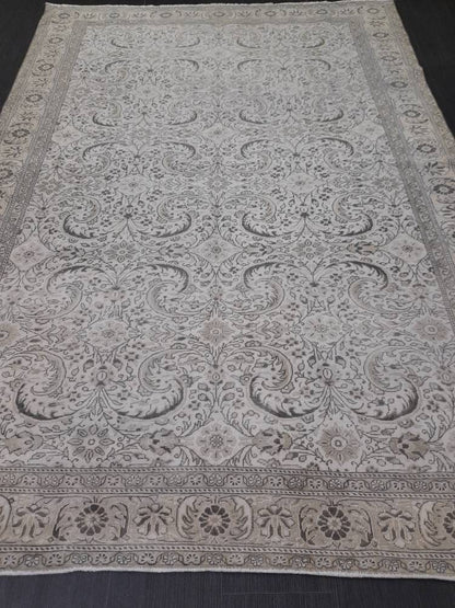 MUTED TURKISH RUG 6.5 x 9.4  Neutral Oushak Rug Vintage Oushak Rug Vintage Rug Wool Hand Made Rug Neutral Persian Rug Vintage Oriental Rug