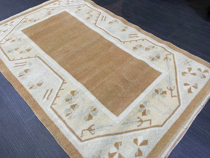 Turkish Rug, Vintage Oushak 2.8 x 4.3  Rug, Brown Vintage Rug Wool Muted Oushak Rug Hand Made Rugs Vintage Turkish Rug