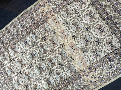 Fine Hand Knotted Rug, Vintage 4x6 Rug, Persian Rug, Turkish Rug, Oushak Rug, Handmade Rug, Rustic Rug, Wool Rug, Oriental Rug