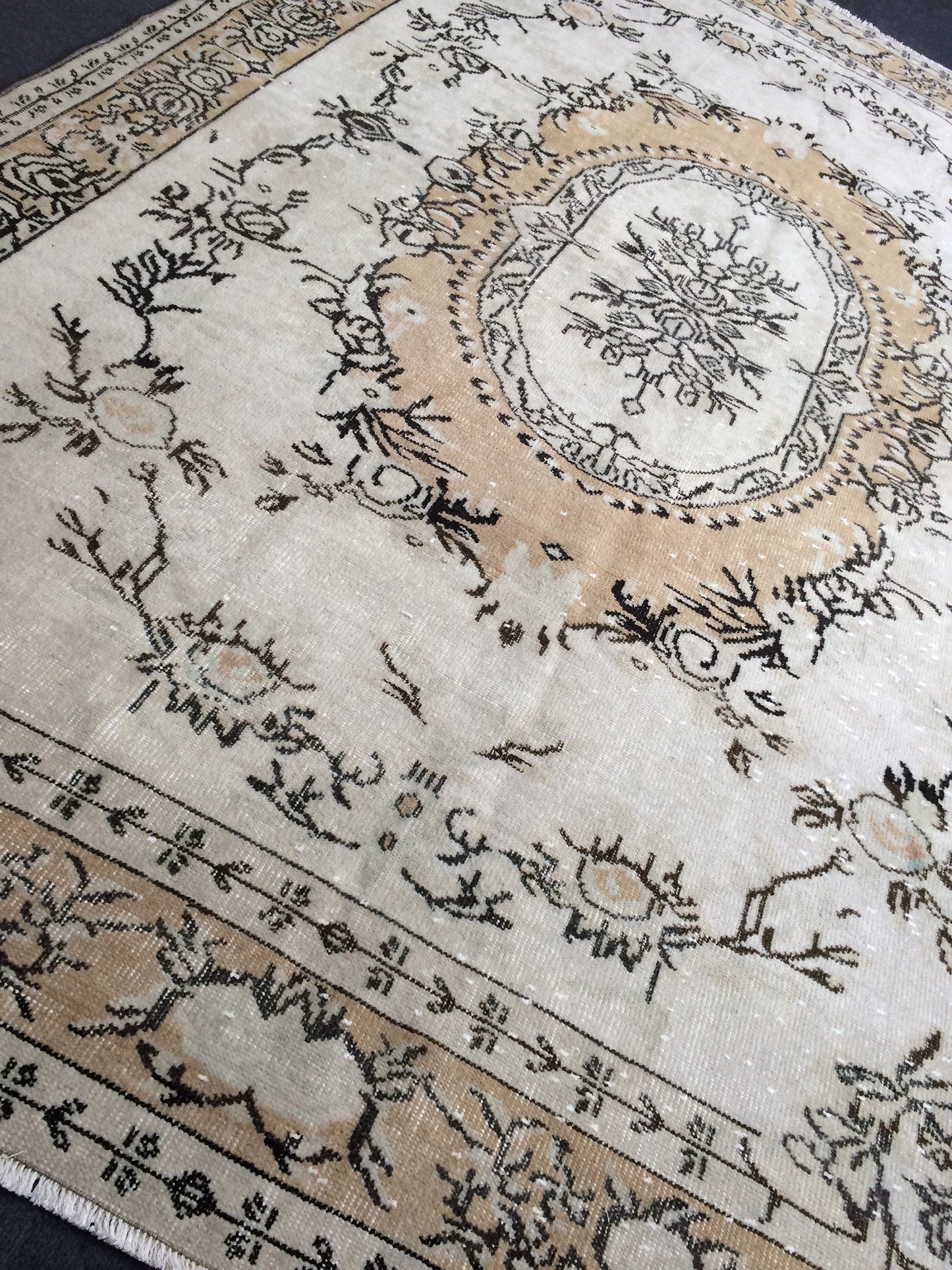6.4 x 9.8 Vintage Rug Oushak Rug Turkish Rug Vintage Oriental Rug 6x10 rug