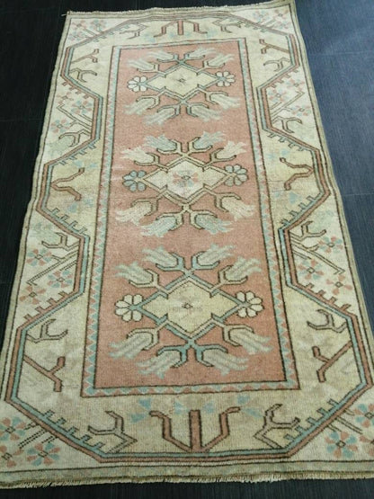 Vintage PINK Rug Hand Made Rug, 2.4 x 4.3  Vintage Oushak Rug, Boho Rug, Plush Turkish Rug, Farmhouse Rug, Vintage Wool rug