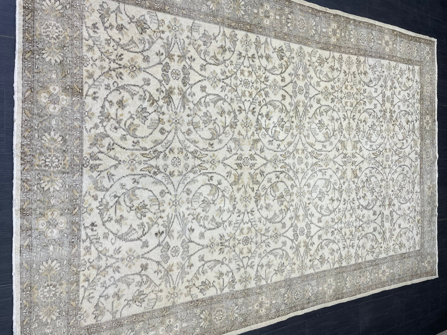 Vintage Rug 6.4 x 9.8 Handmade Oushak Rug Farmhouse Rug Wool Pile Rug Rustic Rug Wool Bohemian Rug Vintage Turkish Rug Natural Rug Muted Rug