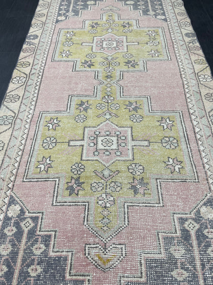 Vintage RUG 4 x 8.7 TURKISH Rug Oriental Rug Vintage Oushak Rug Vintage Persian Wool Rug Hand Made Rugs Vintage Turkish Rug Discounted Rugs