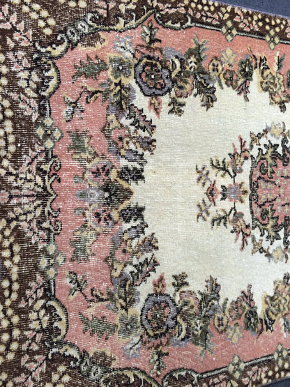 Vintage Pink Rug,4x7  Turkish Rugs Bohemian Rug, Wool Oushak Rug, Pink Oushak Rug,Hand woven Rug,Weaving Rug