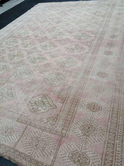 VINTAGE RUG 9 x 6.2 soft Pink Oushak Rug Vintage Light Pink Rug  Hand Knotted Rug Wool Oushak Rug Hand Made Rugs Vintage Turkish Rug