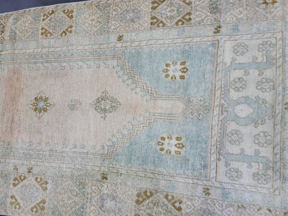 OUSHAK RUG, TURKISH 2.9 x 5.2 Antique Rug,  Vintage  Rug, Antique Rug Wool Handknotted Rug,  Handmade Rug,Vintage Turkish Rug