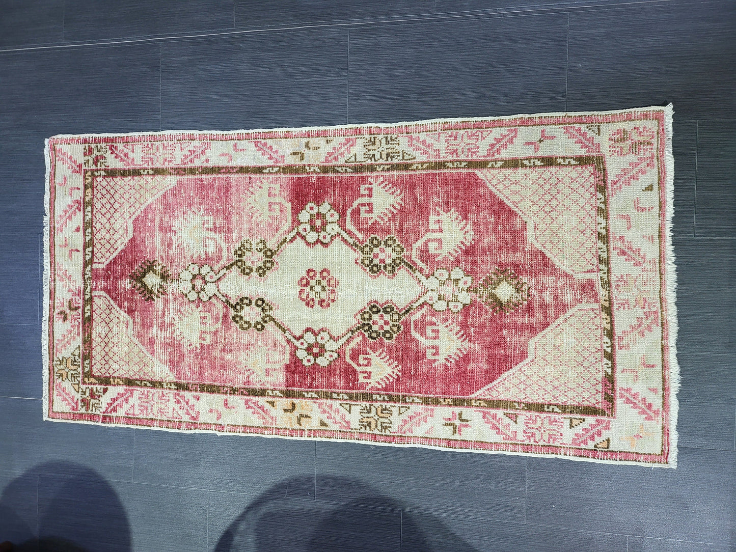 Handmade Rug, Oushak Rug, 2.7 x 5 Anatolian Rug, Hand Knotted Turkish Rug, Persian Rug, Vintage Rug, Wool rug