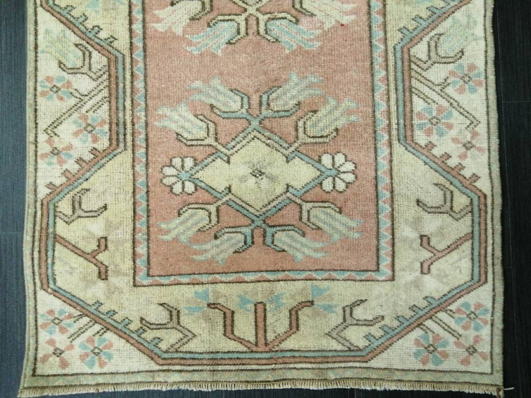 Vintage PINK Rug Hand Made Rug, 2.4 x 4.3  Vintage Oushak Rug, Boho Rug, Plush Turkish Rug, Farmhouse Rug, Vintage Wool rug