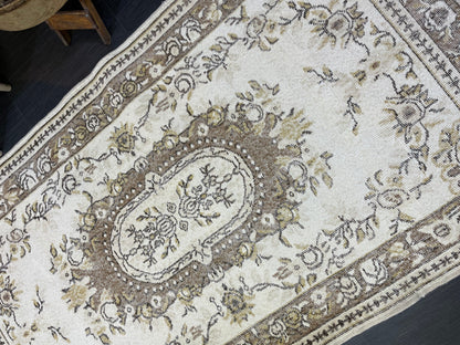 Neutral Rug, Persian RUG, TURKISH 4x7 Rug, Hand knotted Rug, Oriental Rug, Vintage Rug, Handmade Rug, Antique Rug, Oushak Rug, woven rug.