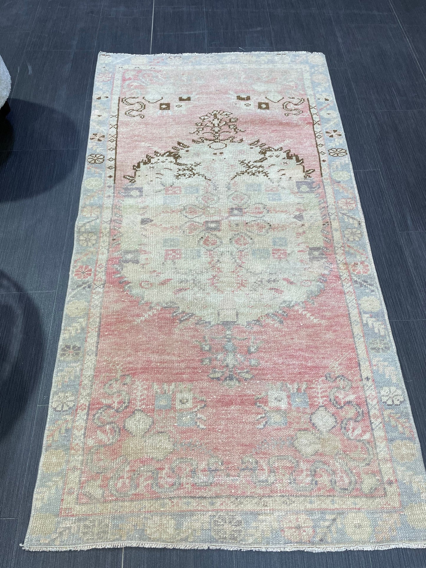 Antique Rug, Vintage 2.8 x 5 Rug, Turkish Wool Rug, Oushak Rug, Hand Knotted Rug, Persian Rug, Handmade Rug