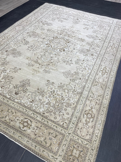 MUTED Rug Vintage 6.7 x 9.6  Handmade Rug, Oushak Rug Natural Rustic Rug ORIENTAL Rug Turkish Rug Neutral Rug Vintage Neutral Persian rug
