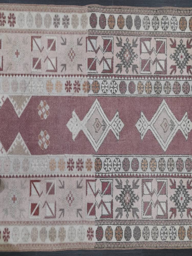 Muted Vintage Rug 3.8 x 6.9 Turkish Vintage Rug Wool Oushak Rug Hand Made Rug Vintage Hand Knotted Rug Turkish Rug Oriental Rug