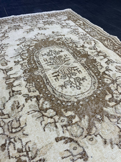 Neutral Rug, Persian RUG, Oushak 4x7 Rug, TURKISH Rug, Handknotted Rug, Oriental Rug, Vintage Rug, Handmade Rug, Antique Rug, woven rug.