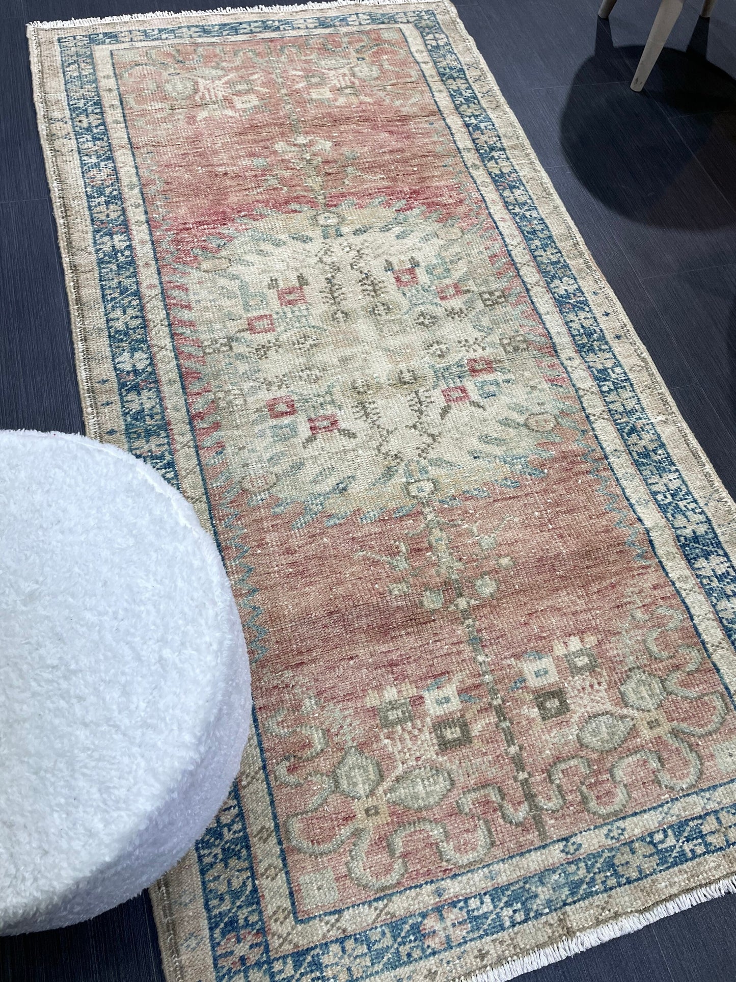 Vintage Rug, TURKISH 2.9 x5.5 Rug,  HANDMADE Rug, Fine Hand Knotted Oushak Rug, Persian Rug Oriental Rug, Quality Rug
