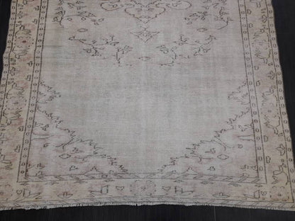 Neutral Rug 6.2 x 9.2 Muted Vintage Rug , Muted Oushak Rug, Rustic Rug, Turkish Rug, Farmhouse Rug, Distressed Wool rug Antique Rug Natural
