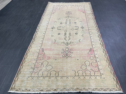 Soft Pink Vintage Turkish Rug 3.3 x 6.8 Vintage Persian Rug Muted Hand Knotted Rug Wool Oushak Rug Handmade Rugs Vintage Turkish