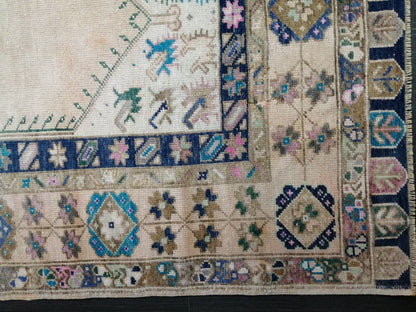 Muted Turkish Vintage Hand Made Rug, 3.7 x 6 Oushak Rug, Rustic Rug, Muted Rug, Vintage Turkish Rug, Farmhouse Rug, Vintage Rug, Wool rug