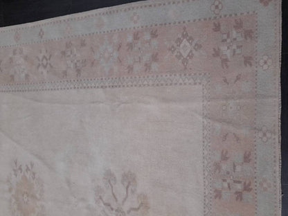 MUTED Vintage Rug, 6.8 x 8.8 Rug, Turkish Rugs, Hand Made Rug, Muted Persian Rug  Turkish Rug Muted Wool Rug Vintage Rug Muted Oriental Rug