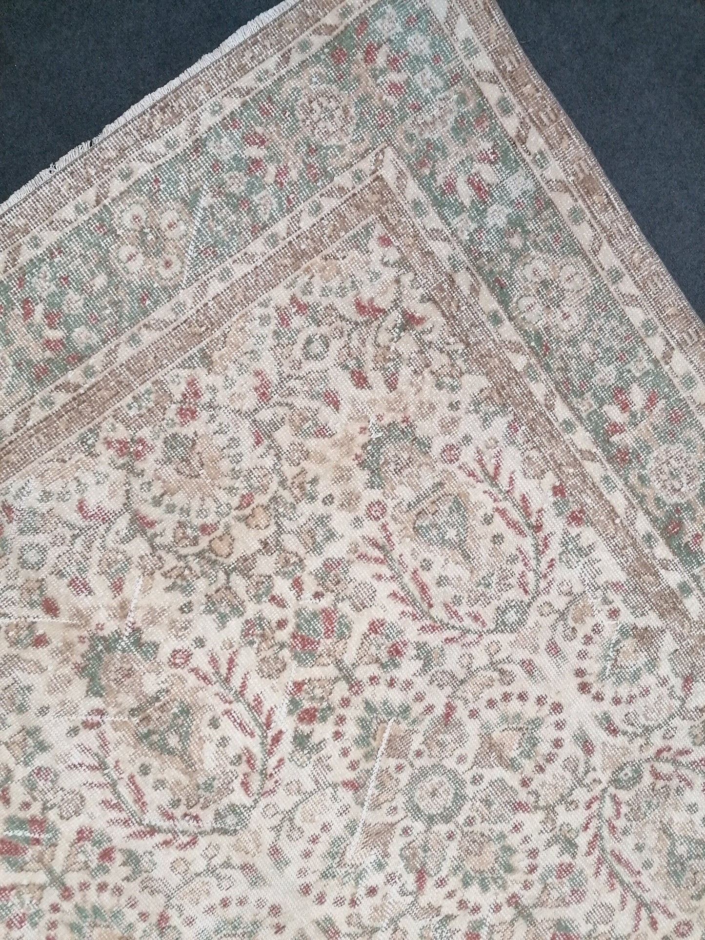 6 x 9.7 feet Large turkish rug, vintage rug, oushak rug, wool vintage rug anatolian rug,unique handmade rug