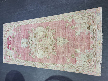 Vintage Rug, TURKISH 2.2 x 4.8 HANDMADE Rug, Vintage Persian Rug, Oushak Rug, Turkish Oushak Rug, Vintage Handknotted Rug, Wool Rug