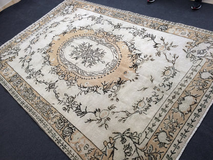 6.4 x 9.8 Vintage Rug Oushak Rug Turkish Rug Vintage Oriental Rug 6x10 rug