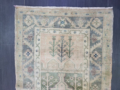 Handmade Rug, 2.9 x 4.5 Oushak Rug, Rustic Rug, Persian Rug, Turkish Rug, Farmhouse Rug, Vintage Rug, Wool rug, Hand Knotted Rug