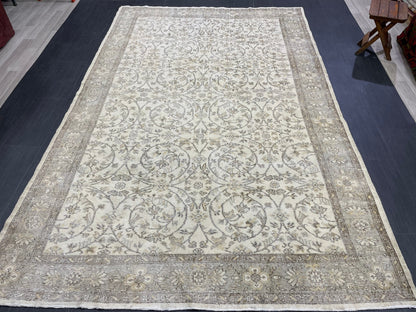 Vintage Rug 6.4 x 9.8 Handmade Oushak Rug Farmhouse Rug Wool Pile Rug Rustic Rug Wool Bohemian Rug Vintage Turkish Rug Natural Rug Muted Rug
