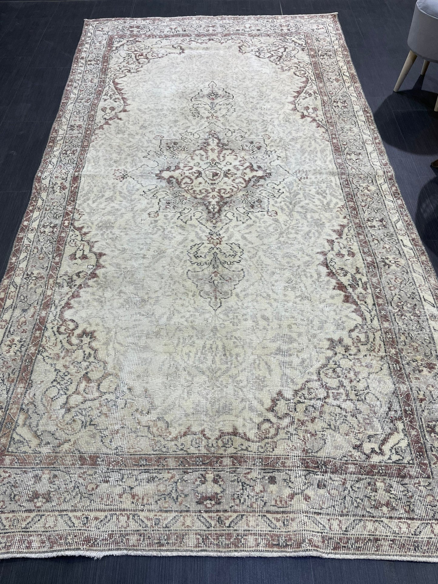Persian Rug, Neutral Turkish Rug, Antique 5.2 x 9.8 Rug, Neutral Rug, Oushak Rug, Hand knotted Rug, Distressed Rug, Vintage Rug, Handmade