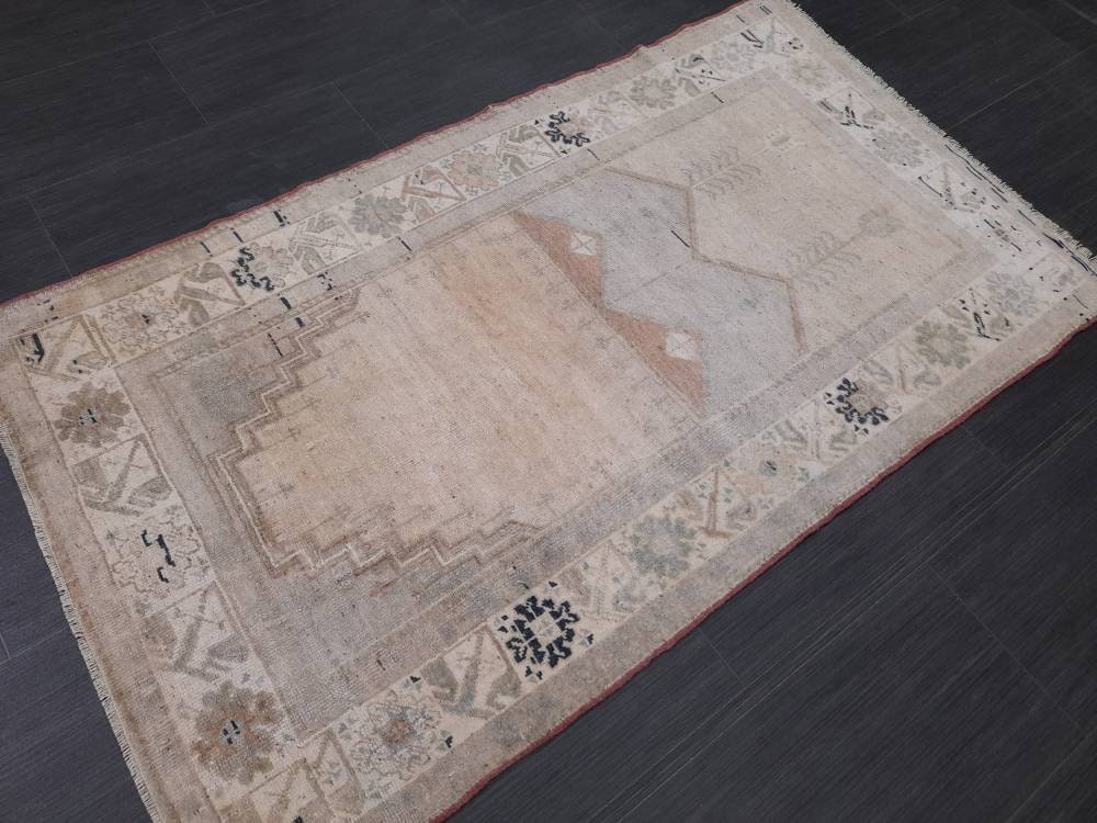 Muted Vintage Floral Rug 2.8 x 5 VINTAGE Muted Rug Oushak Rug Wool OrientaRugs Hand Made Rug Persian Rug  Vintage Turkish Rug Farmhouse Rug