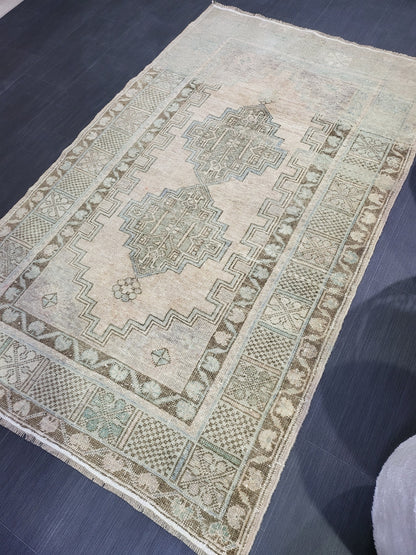 Muted Rustic Rug, Floor 3.9 x 6.4 Rug, Persian Rug, Muted Turkish Rug, Farmhouse Rug, Vintage Rug, Wool rug,Handknotted rug