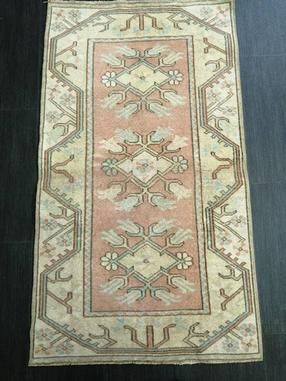 Vintage PINK Rug Hand Made Rug, 2.4 x 4.3  Vintage Oushak Rug, Boho Rug, Plush Turkish Rug, Farmhouse Rug, Vintage Wool rug