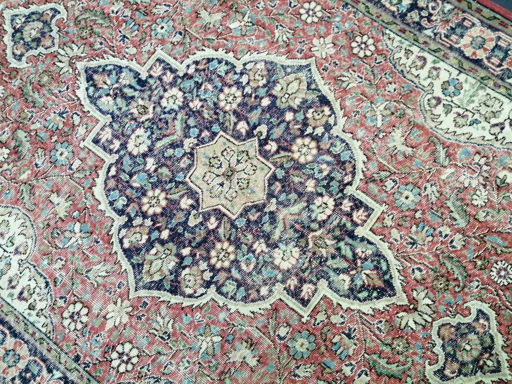 Vintage Persian Rug 6.9 x 10. 3 Muted Oushak Rug Muted Vintage  Rug Wool Oushak Rug Hand Made Rugs Vintage 7x10 Turkish Rug