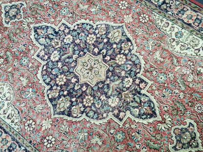 Vintage Persian Rug 6.9 x 10. 3 Muted Oushak Rug Muted Vintage  Rug Wool Oushak Rug Hand Made Rugs Vintage 7x10 Turkish Rug