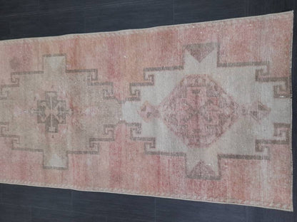 Muted Vintage Oriental Runner Rug 2.8 x 10.5 Muted Oushak Turkish Runner Rug Short Vintage Muted Runner Rug Hallway Runner Soft Wool Runner